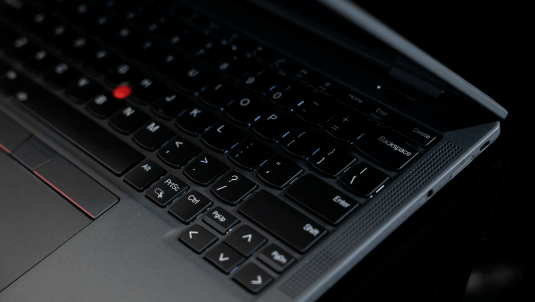 ThinkPad X13s体验陈述：一台优良消费力东西的自我涵养