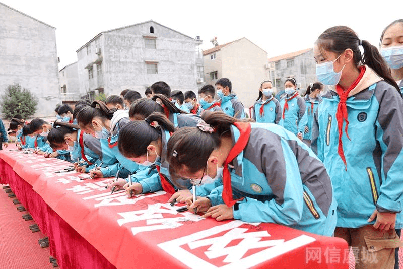 虞城启动2021年组织我县优秀网民赴蜗牛小镇采风2021年组织我县优秀