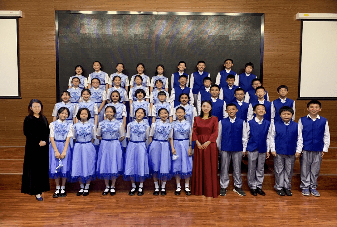 喜报|北京市古城中学获得"石景山区艺术节"合唱比赛两个金奖_班队