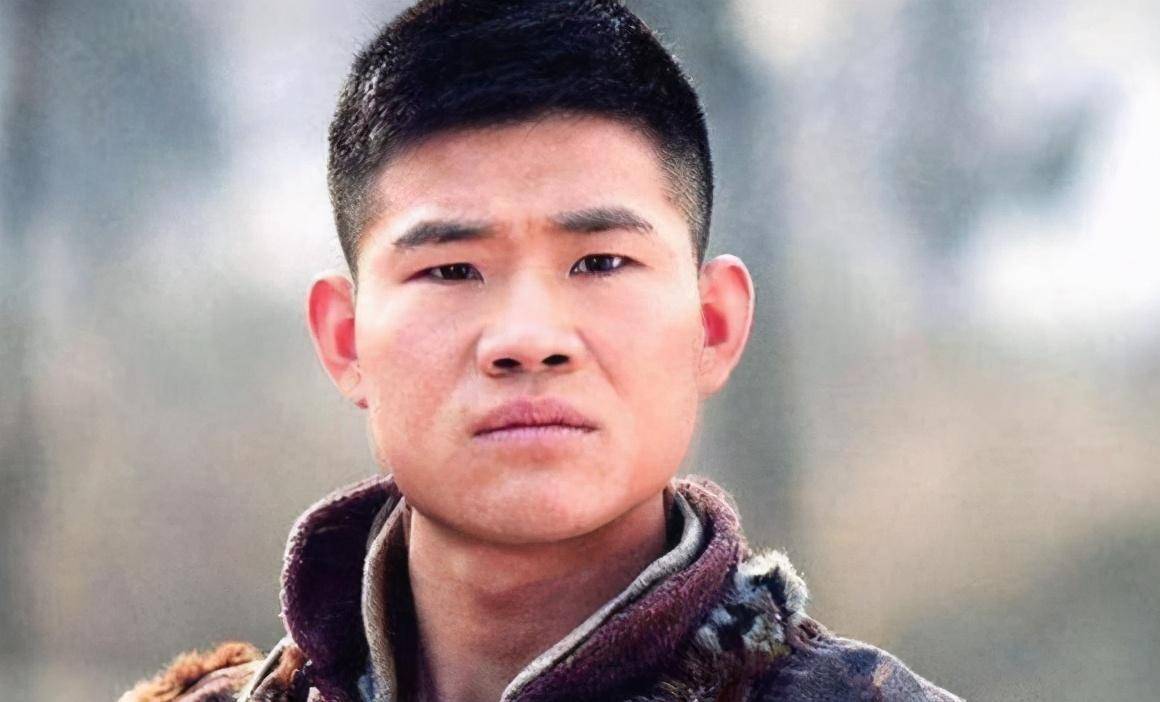 31岁嘎子哥出镜卖假货,遭潘长江批评!