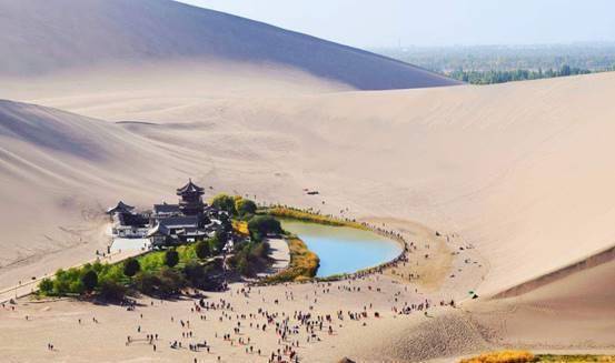 为何中国沙漠那么多，却不将沙子用来盖房呢？说出来你可能不信