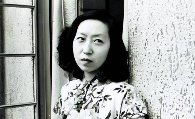 桑弧请医生为张爱玲验孕,却查出子宫颈损伤,从此二人分道扬镳_胡兰