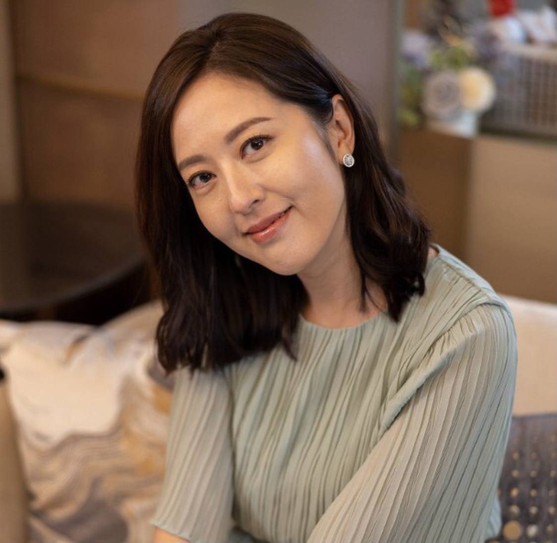 唐诗咏客串《美丽战场》演技秒杀陈滢,又一tvb小花疑似离巢_凯恩_网友