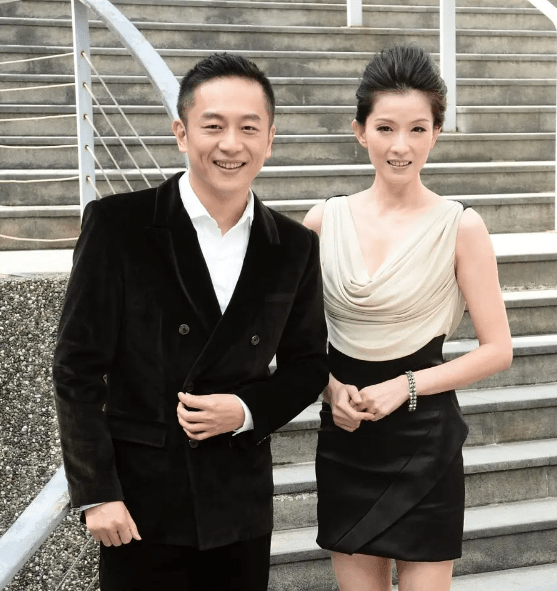 陈昭荣疑婚变,与长发女共度15小时,隔天开车送她看妇产科_女子_妻子