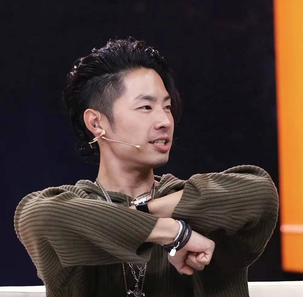 借着《披荆斩棘》的东风,44岁的吴建豪翻红,只是晚了13年_舞台_时间