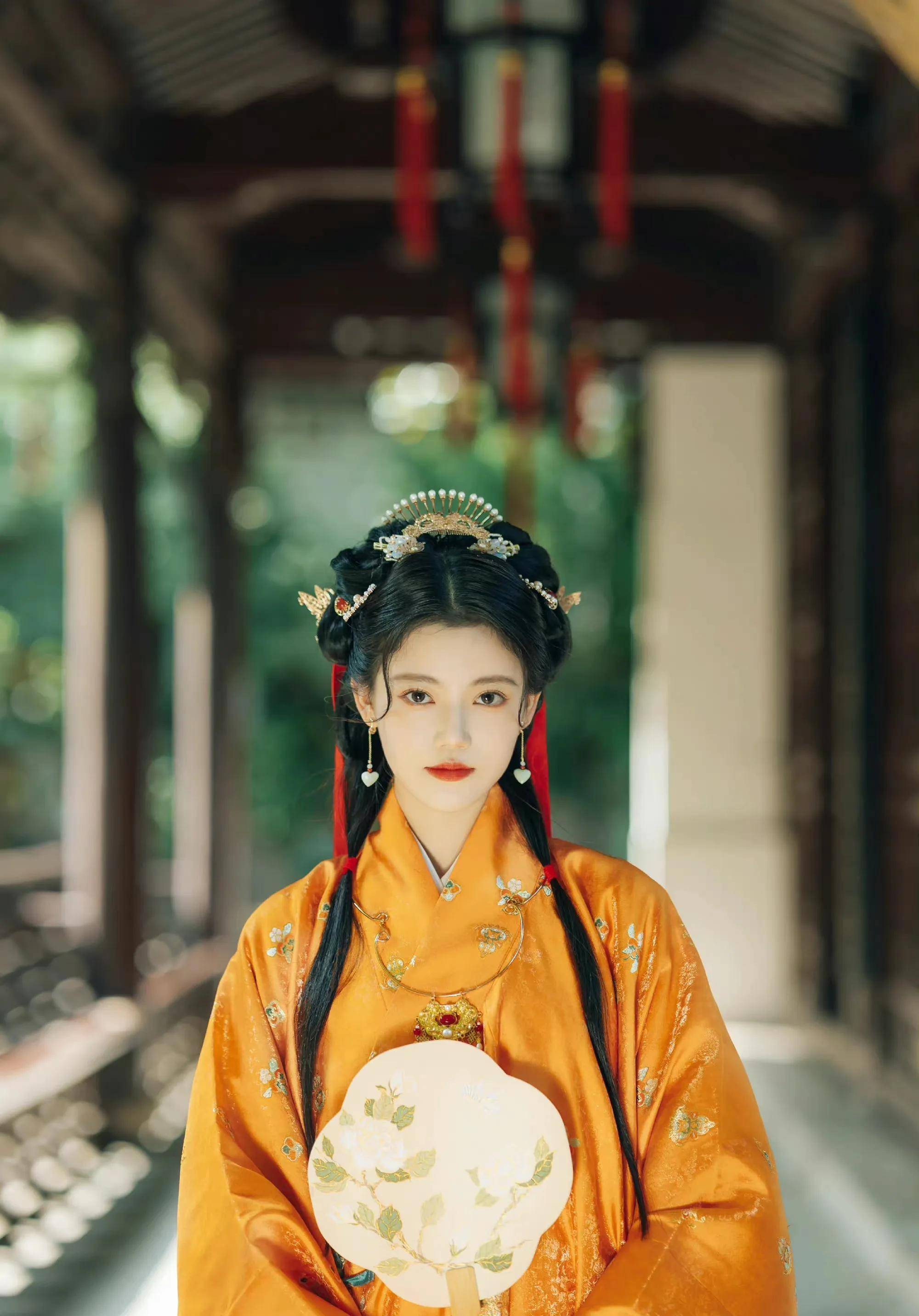 明媚热烈 温婉动人,这是哪家的小公主呀_什么_美女_古装