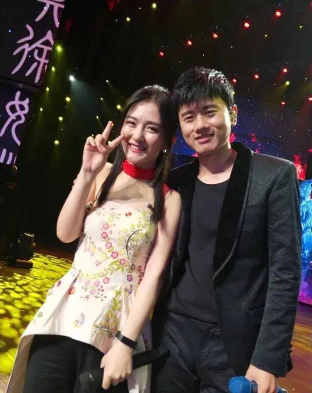 38岁张杰:你们只知道谢娜和刘烨,却不知道我和段曦!_人生_感情_工作