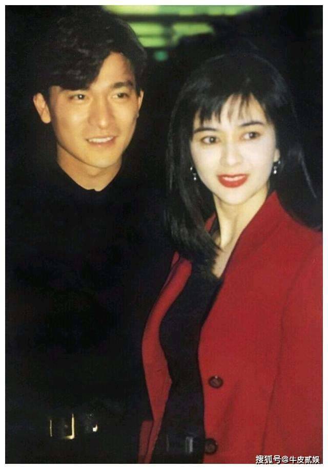 港风女神气质_港风妆容穿搭风格_那些年港片女神的风采