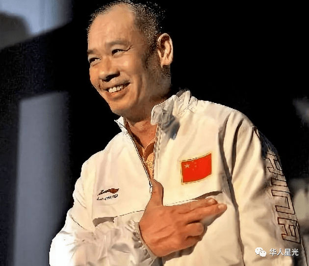 "国货之光"沦为"李大佐"-(勿忘初心-别"飘")_的设计_品牌_中国