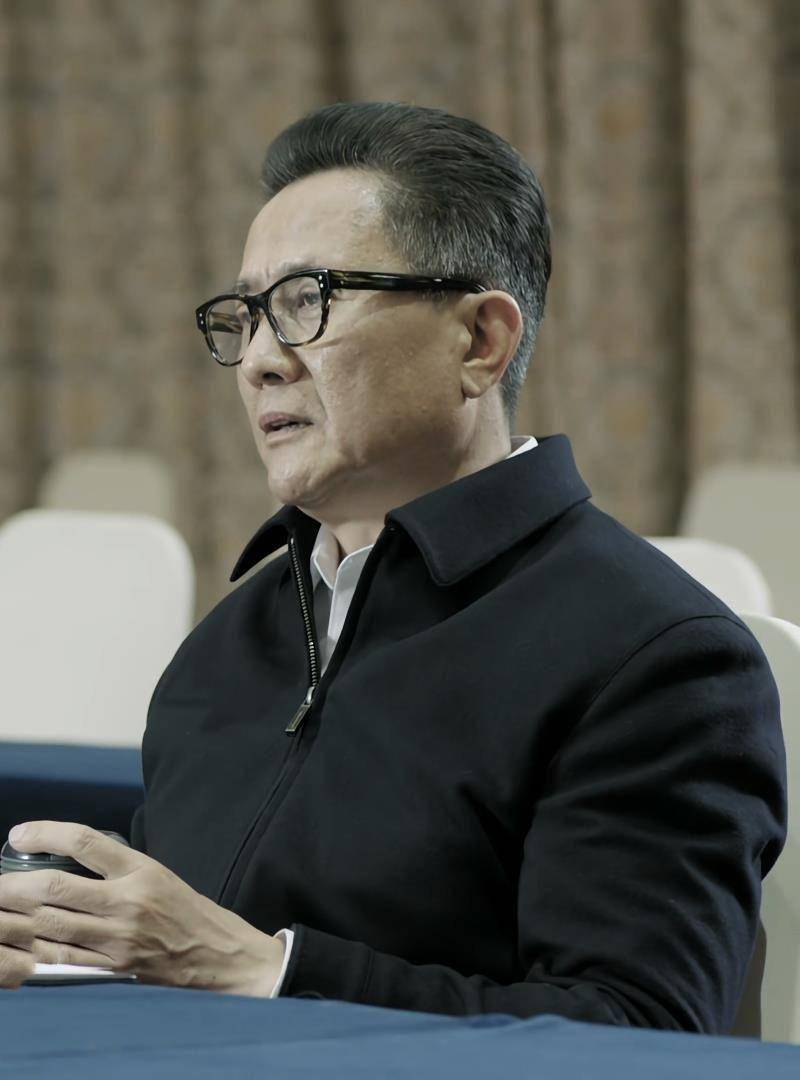 正因为这样的形势一片大好,让高育良都有点觉得飘