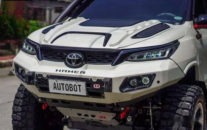 【上山下海零压力】东南亚改装案例 丰田fortuner gr-_搜狐汽车_搜狐