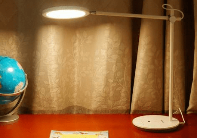 台灯调色温有必要吗?2022双十一最佳色温护眼灯推荐