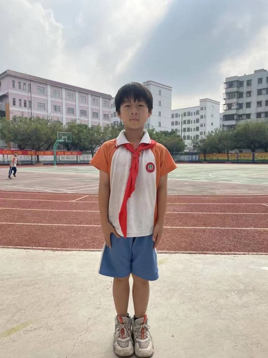 新时代好少年丨我是光荣的升旗手:开平春华小学激发学生"三"感_运动