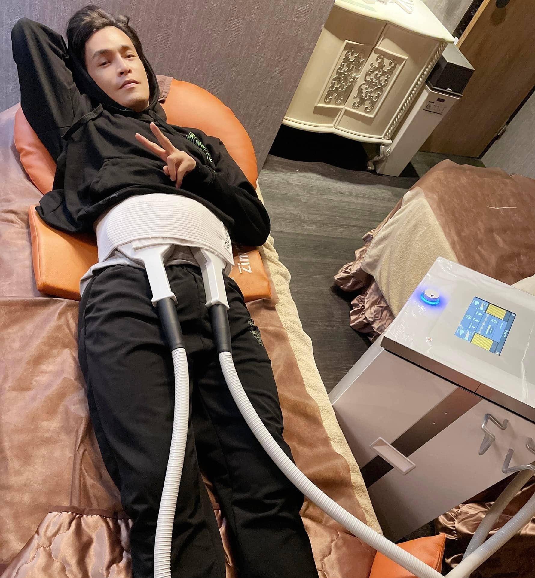 男星蔡东威惊爆多病缠身急摘11颗瘤,医生警告:恐心肌梗塞_gino_戏剧