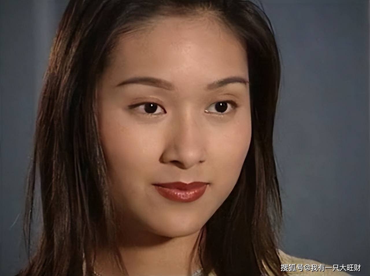 为了靠近王珍珍,山本未来租住了平妈和罗开平死后,空