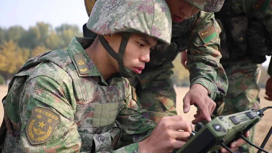 2021年,唐强和战友们再次来到朱日和训练基地这一次