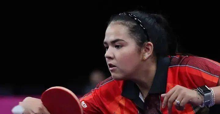 阿德里亚娜61迪亚兹——国际女子乒乓球暴力美学的代表_中国队_国乒