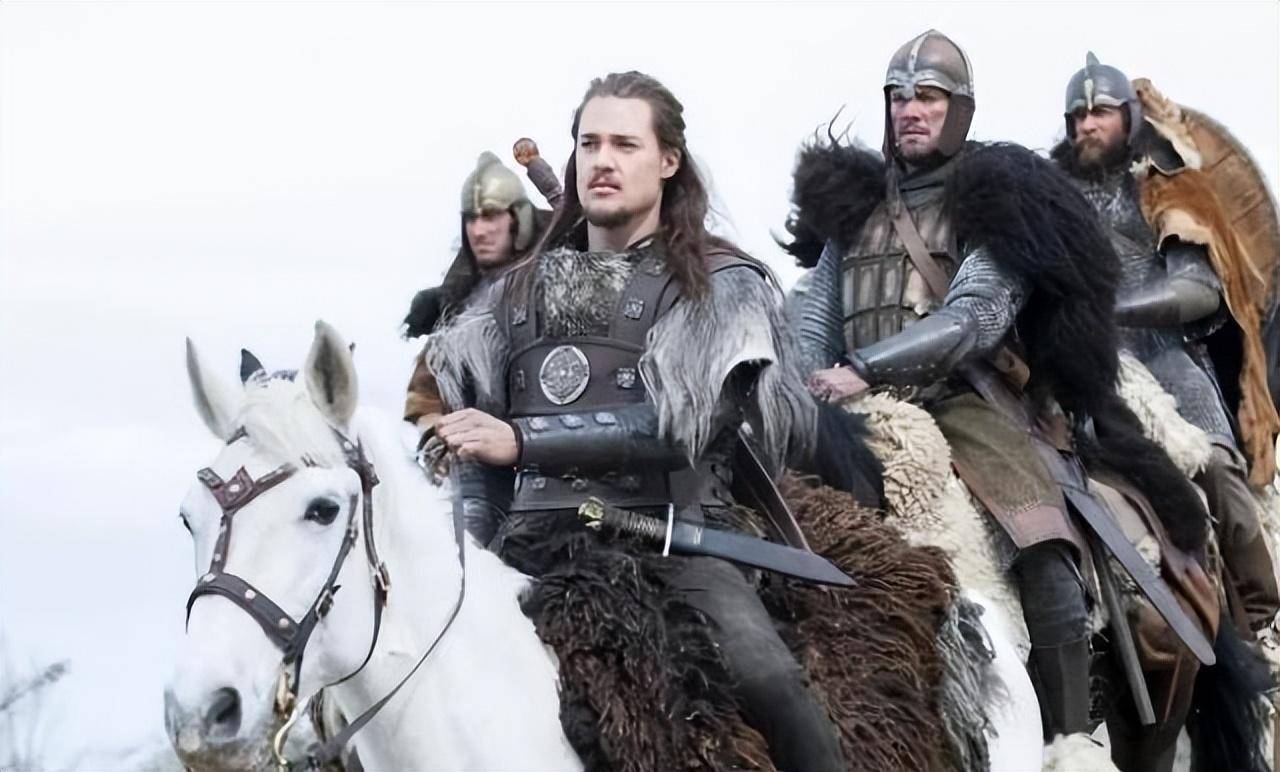 尤特雷德个性火爆易怒,行事冲动并以个人利益优先,性情中人充满魅力