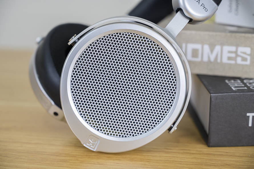 HIFIMAN Deva Pro平板耳机：千元价格 也能体验平板振膜的出色音质
