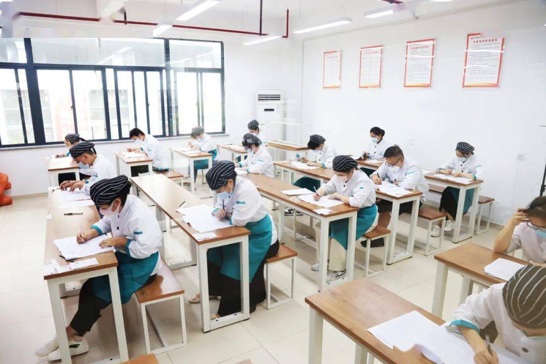 直击考证现场 | 西点师职业技能考试,让梦想持证上岗!_南宁_考核_理论