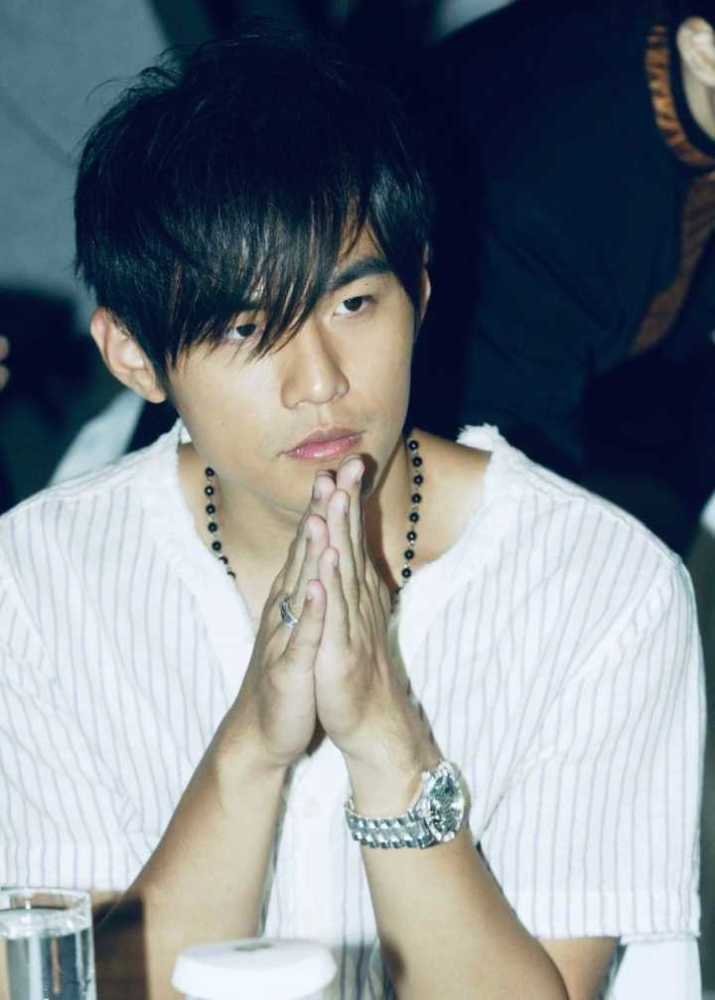 周杰伦近照胖若两人,撞脸陈赫杜海涛,网友:身体原因_周董_尹正_时候