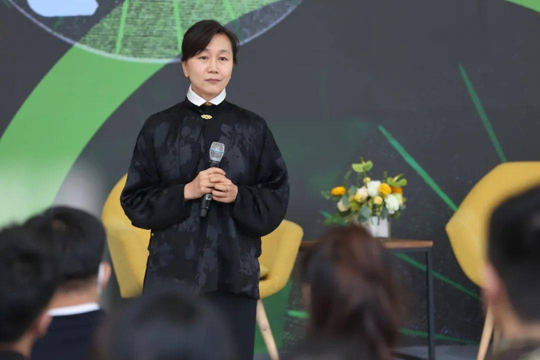 曹驰心理医生/法海李嘉博许仙郭承武丈夫宋洁谭元元妻子/白素贞"镜花"