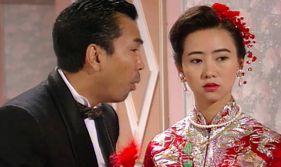 改编自康怡花园烹尸案,发生在1988年2月,受害者女儿发现父亲失踪,母亲