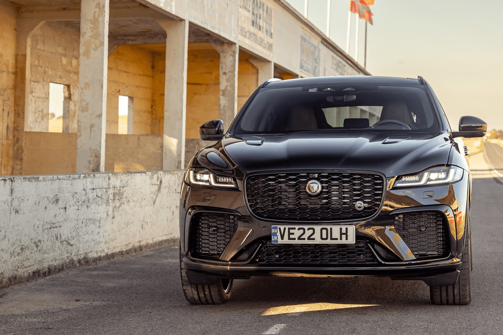 午夜紫涂装配v8动力 捷豹f-pace svr限量版车型发布_搜狐汽车_搜狐网