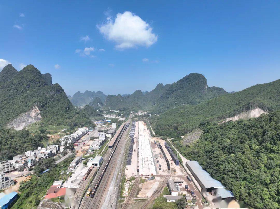 德保站有新变化!_铁路_货场_运输