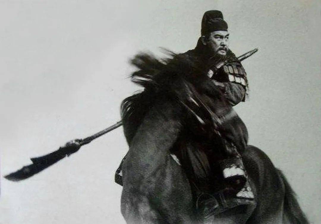 《青龙偃月刀》中扮演关羽《汉武大帝》中扮演李广《大话西游之大圣