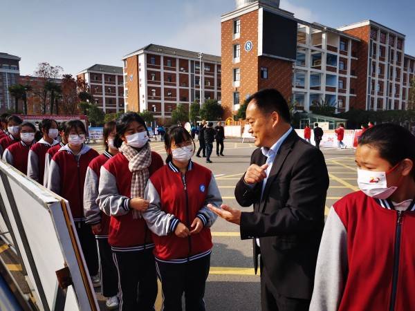《反间谍法》集中宣传活动走进定远二中_国家_相关_知识