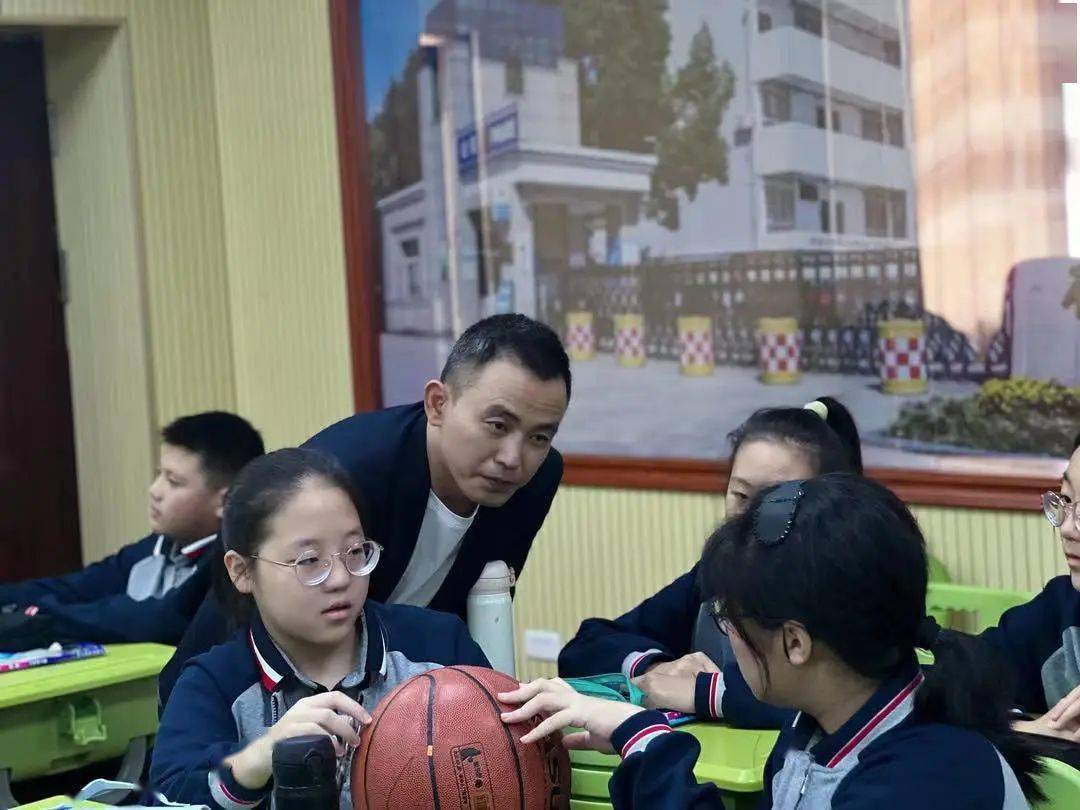 县教育局组织四所学校骨干教师赴松阳县开展送教交流活动_小学_安吉县