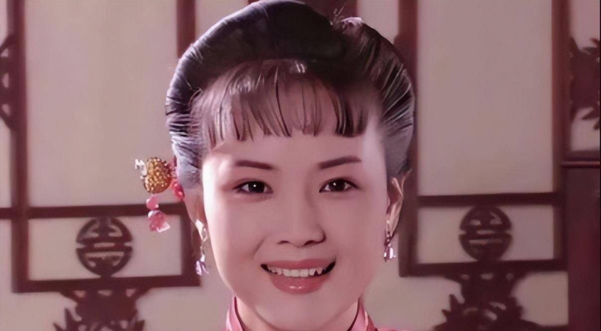 1992年茹萍顺利在杭州生下一个女儿取名——奚望,在娱乐圈26岁就完成