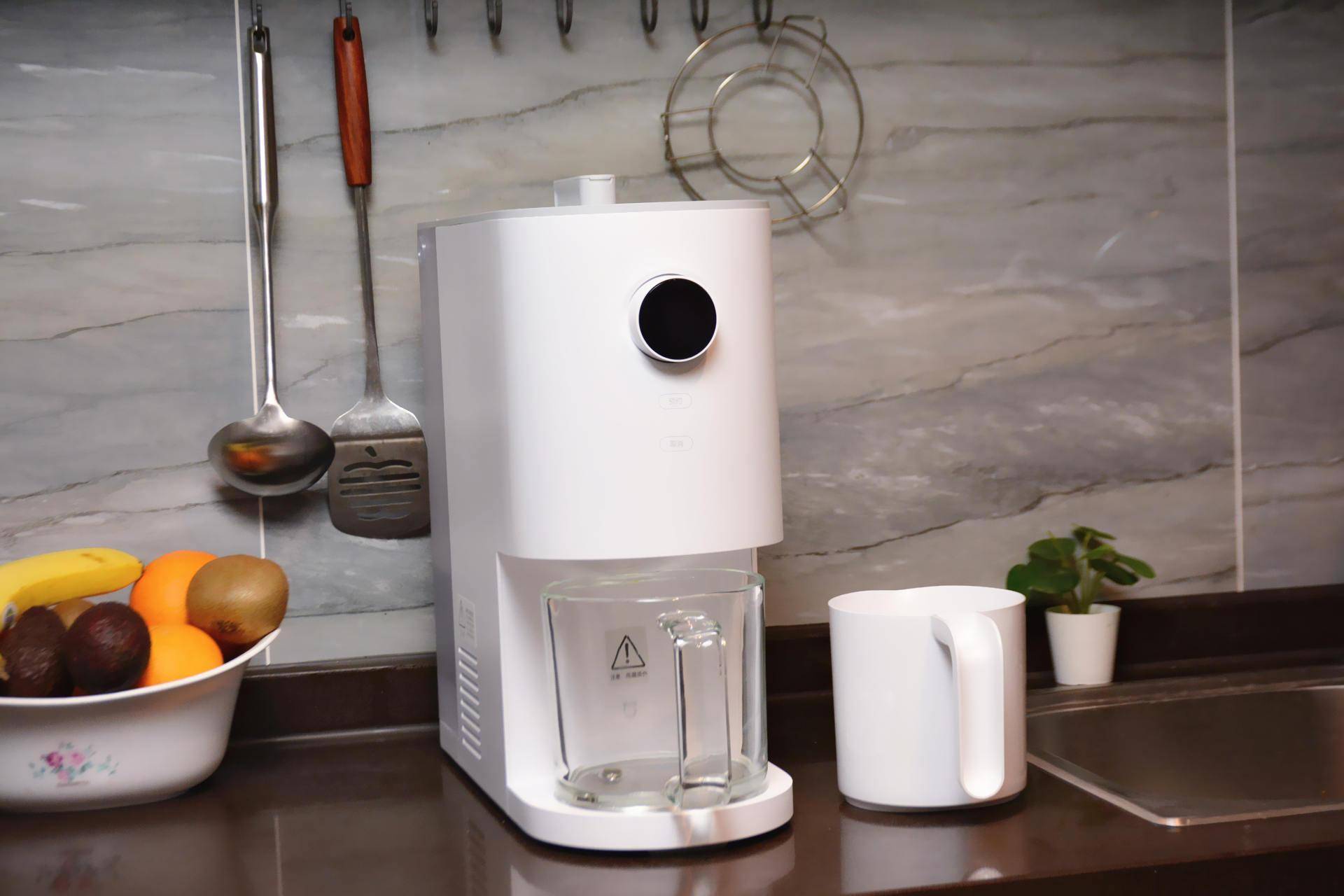 全自动不用手洗,还支持远程控制,小米米家智能破壁料理机评测