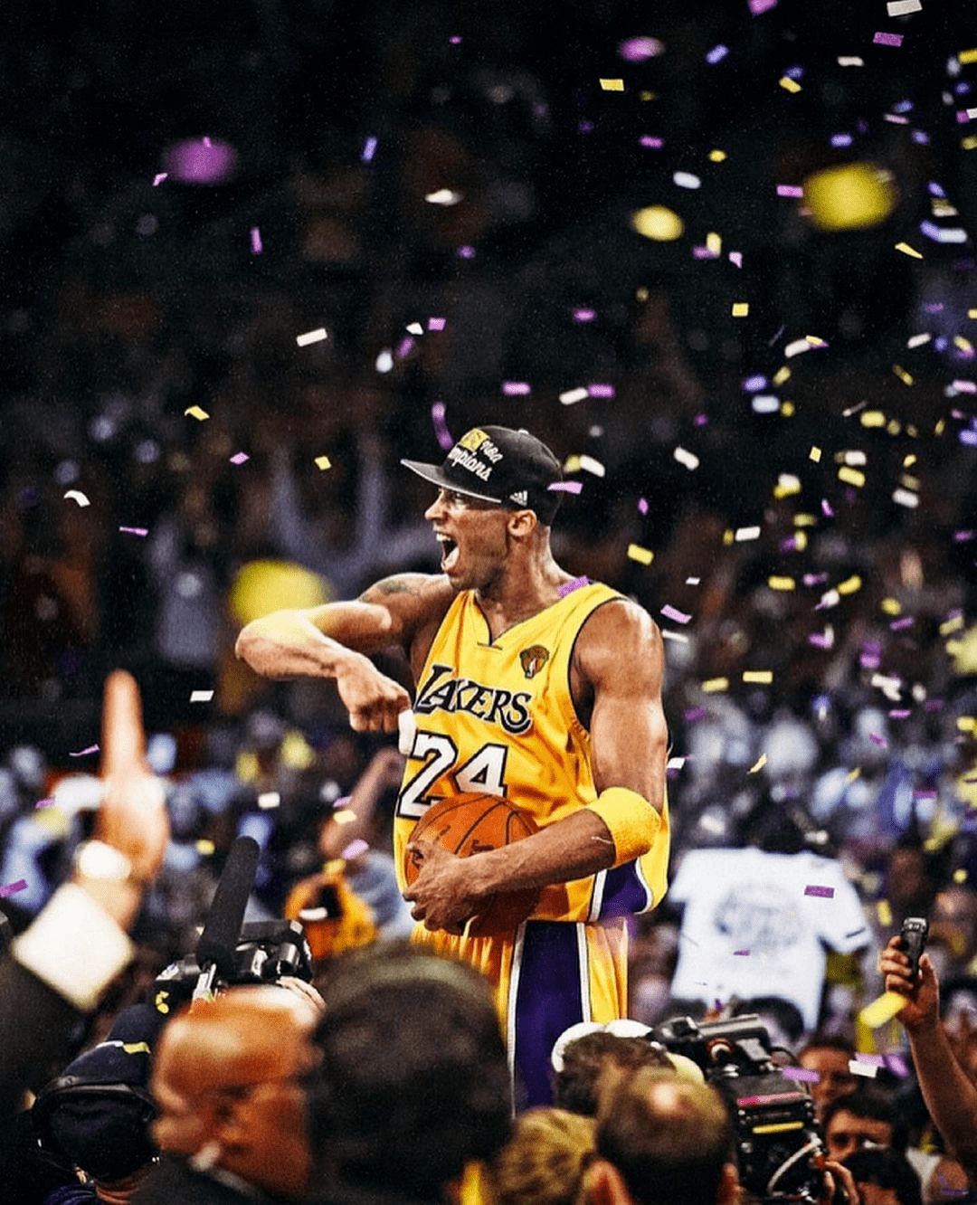 科比妻子瓦妮莎官宣!