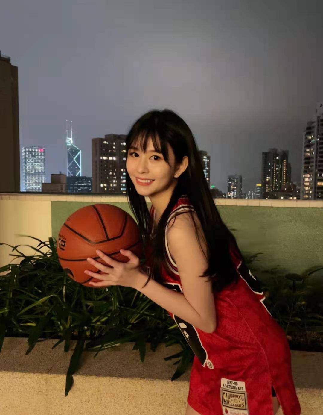 邱淑贞女儿cos赤木晴子上热搜,粉丝:神还原!