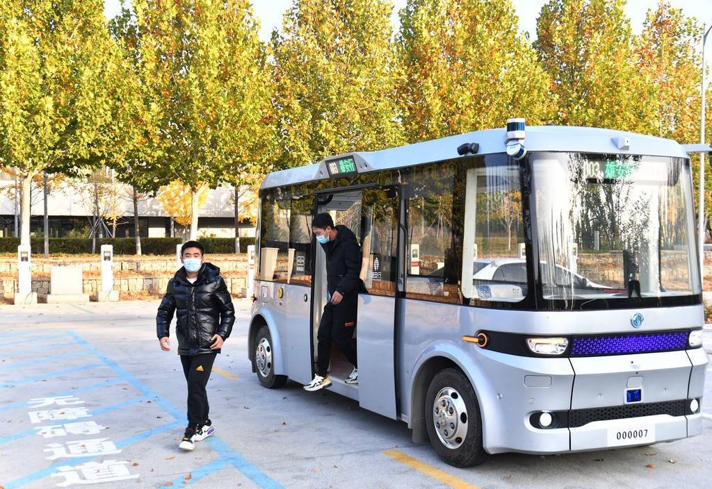 雄安新区智能网联公交车,接驳车预计年底投入运营_容东_片区_年年