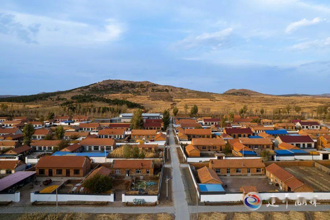 【六大战略】白山乡扎实推进乡村振兴示范村建设_工作_道路_景观