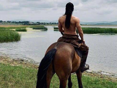 最近唐嫣窦骁的《燕云台》即将开播,没想到除了公布的几个主演以外,盛