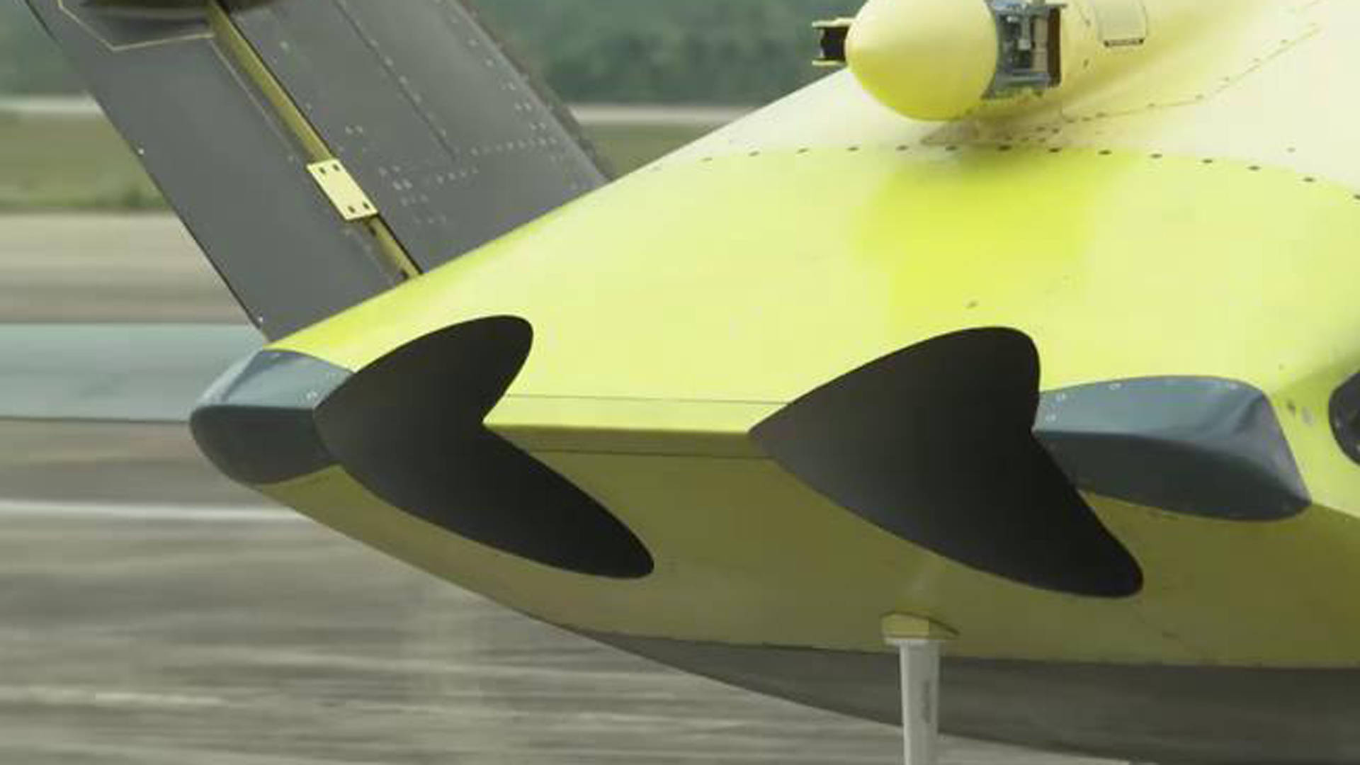 中航成飞翼龙-10无人机转正:无侦-10,直面高危战场的隐身飞机_空军多