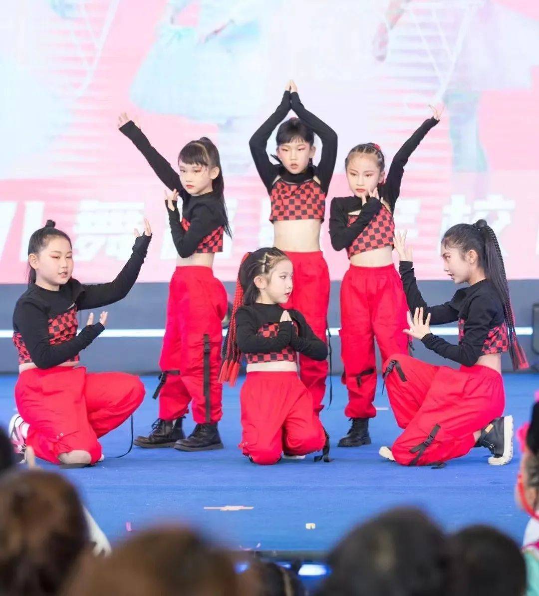 美吉儿舞蹈星宇校区积极备战金孔雀第八届少儿舞蹈艺术节_运营_品牌