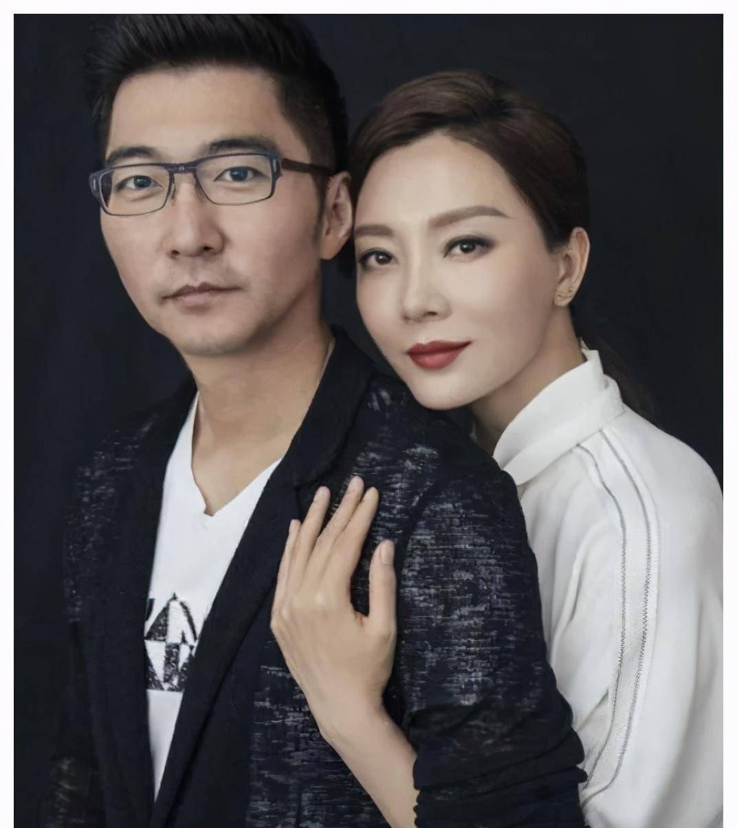 二婚男赵胤胤:相亲15天求婚陈数,老婆为他儿子不生孩子被称赞_黄子珈