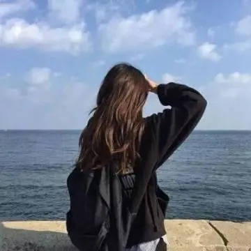 浅安爱搞笑