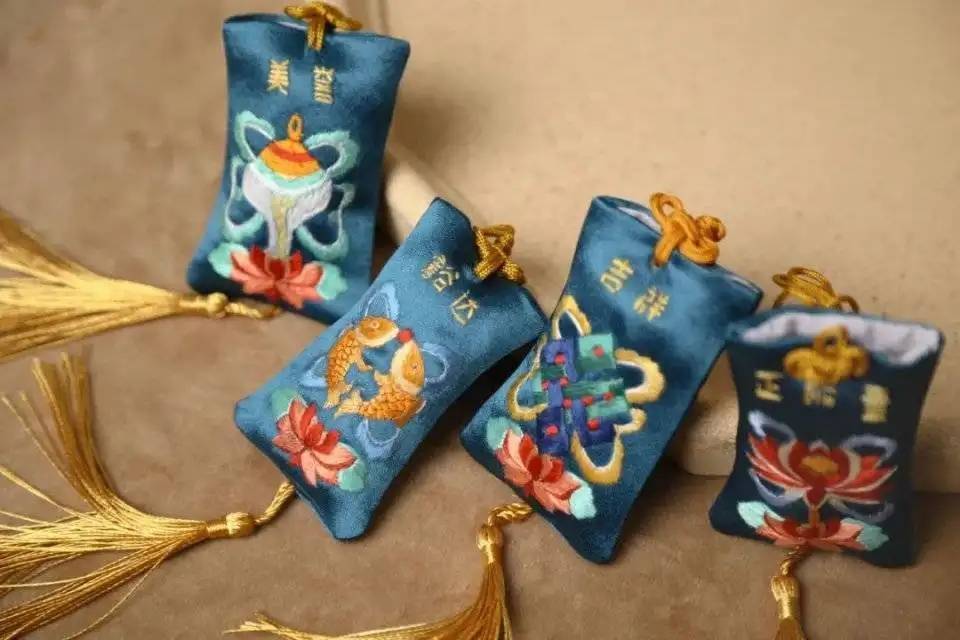 源于传统文化的文创设计有哪些形式?_吉祥_产品_进行