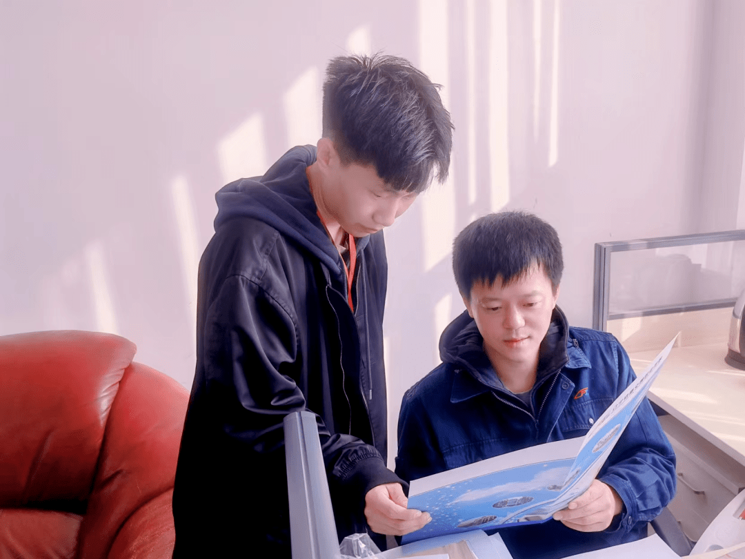 辅导员手记丨王天睿:用青春陪伴青春,用生命影响生命_皇姑_生活_校区