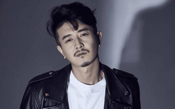 优秀演员阿楠,不仅高大帅气让很多女孩喜欢,演技也是张弛有度_表演