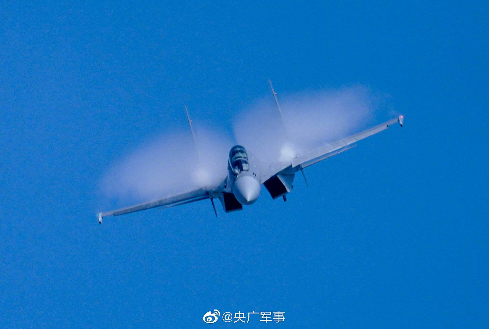 收藏!歼16飞行表演高清壁纸_空军_人民_祝福