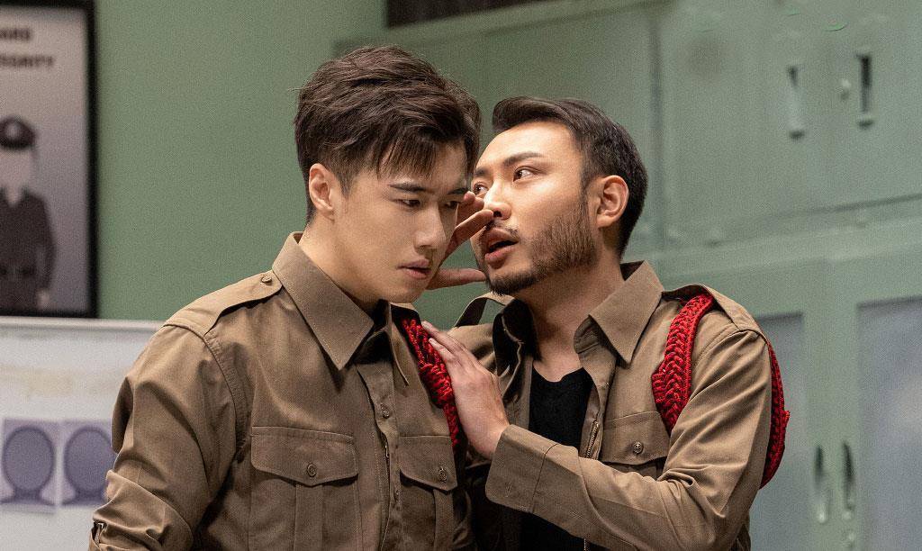 《一年一度喜剧大赛2》少爷和我,刘波火出圈,起底两小伙信息_鑫仔