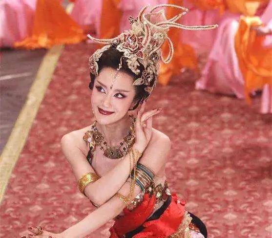 《封神演义》王丽坤:最冷酷,最丑的妲己2022版《封神榜