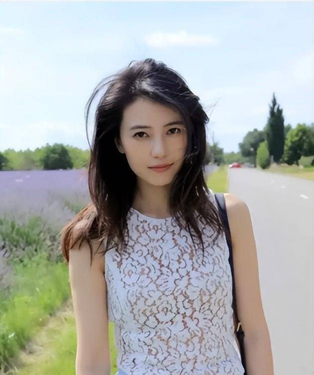 "纵横情场"高圆圆:逼退袁泉遭徐静蕾截胡,征服赵又廷被公公拿捏_夏雨